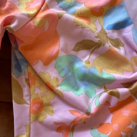 Billabong Swimsuit - Picture 5 of 6